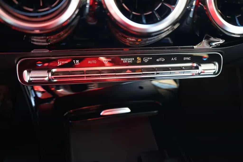 Mercedes-Benz CLA 250 Progressive 4-Matic LED Navi ACC Leder 06/2021-photo-15