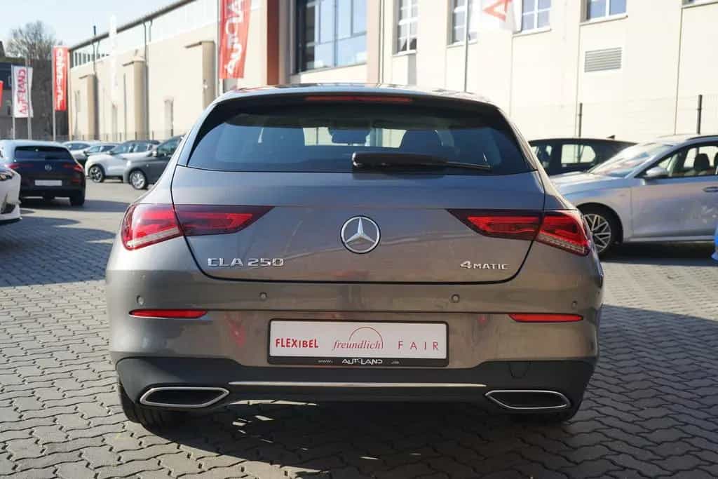 Mercedes-Benz CLA 250 Progressive 4-Matic LED Navi ACC Leder 06/2021-photo-4