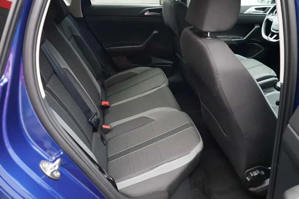 Volkswagen Polo VI 1.0 TSI R-Line DSG LED Navi ACC DAB PDC 02/2021-photo-29