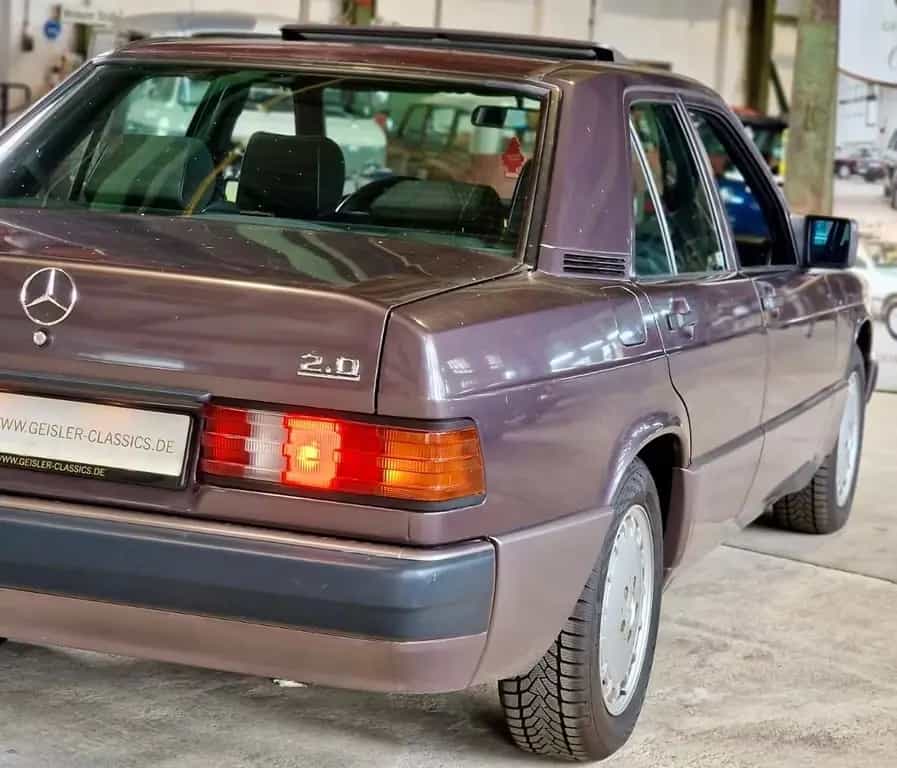 Mercedes-Benz 190 E 2.0 W201 Babybenz Top Zustand wenig km 2.Hd 12/1990-photo-4