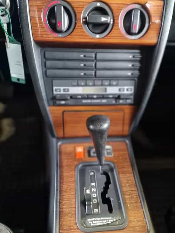 Mercedes-Benz 190 E 2.0 W201 Babybenz Top Zustand wenig km 2.Hd 12/1990-photo-7