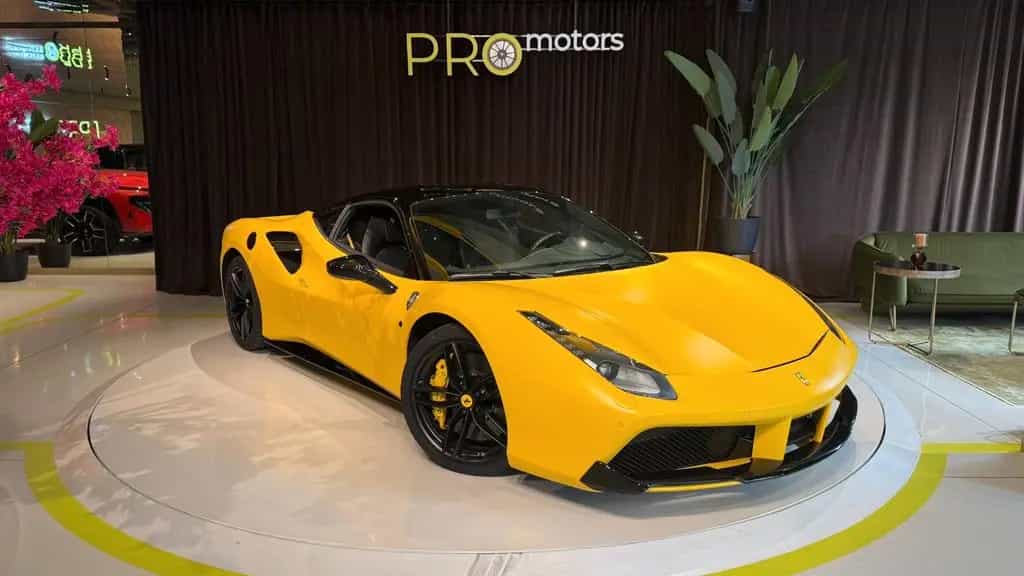Ferrari 488 GTB AKRAPOVIC-NOVITEC-PPF 04/2018-photo-0