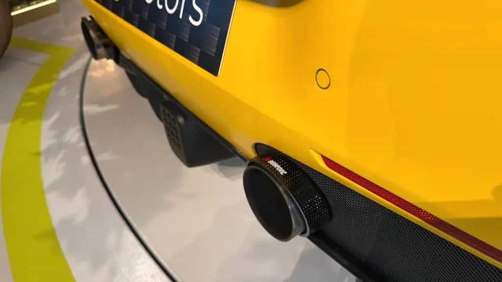 Ferrari 488 GTB AKRAPOVIC-NOVITEC-PPF 04/2018-photo-13