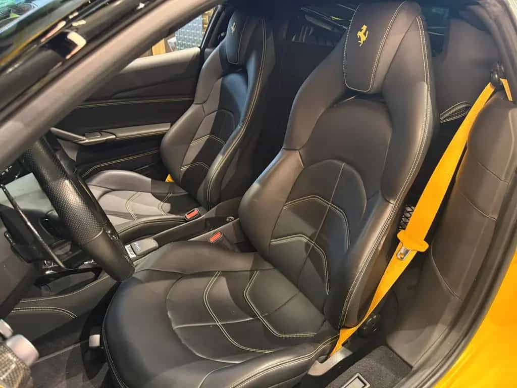 Ferrari 488 GTB AKRAPOVIC-NOVITEC-PPF 04/2018-photo-17