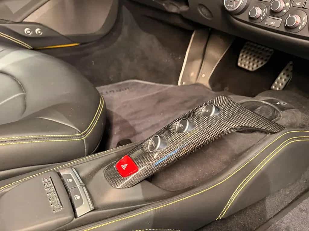 Ferrari 488 GTB AKRAPOVIC-NOVITEC-PPF 04/2018-photo-22