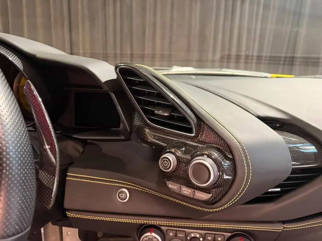 Ferrari 488 GTB AKRAPOVIC-NOVITEC-PPF 04/2018-photo-24