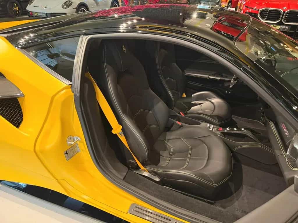 Ferrari 488 GTB AKRAPOVIC-NOVITEC-PPF 04/2018-photo-26
