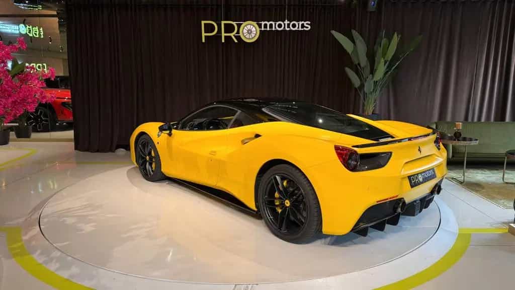 Ferrari 488 GTB AKRAPOVIC-NOVITEC-PPF 04/2018-photo-5