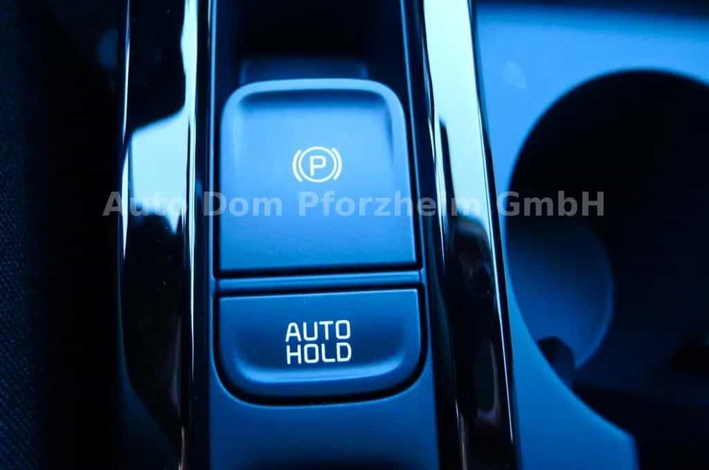 Kia Ceed 1.5T DCT7 SPIRIT /NAVI/UVO 12/2024-photo-17