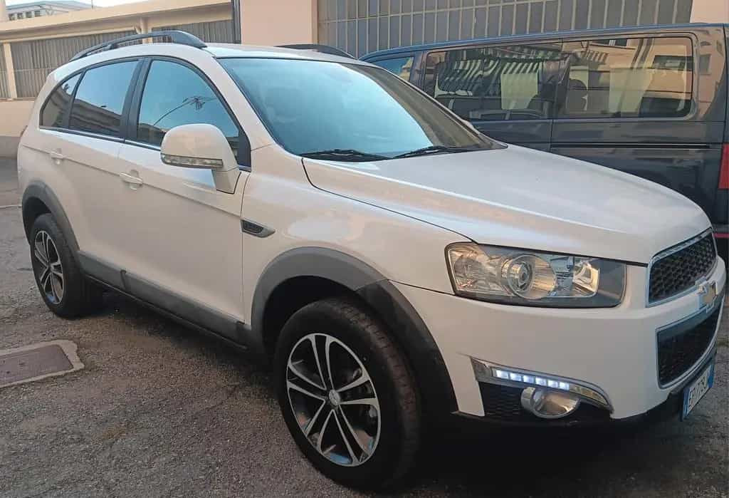 Chevrolet Captiva 2.2 VCDi 163CV 2WD LT 02/2013-photo-0