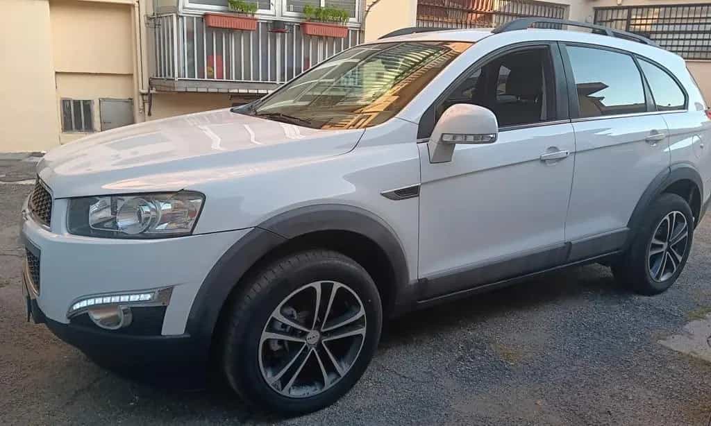 Chevrolet Captiva 2.2 VCDi 163CV 2WD LT 02/2013-photo-2