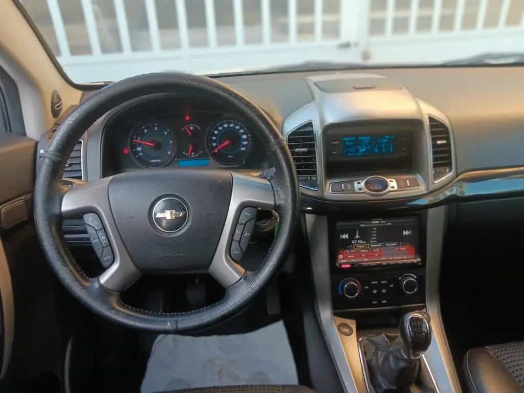 Chevrolet Captiva 2.2 VCDi 163CV 2WD LT 02/2013-photo-8