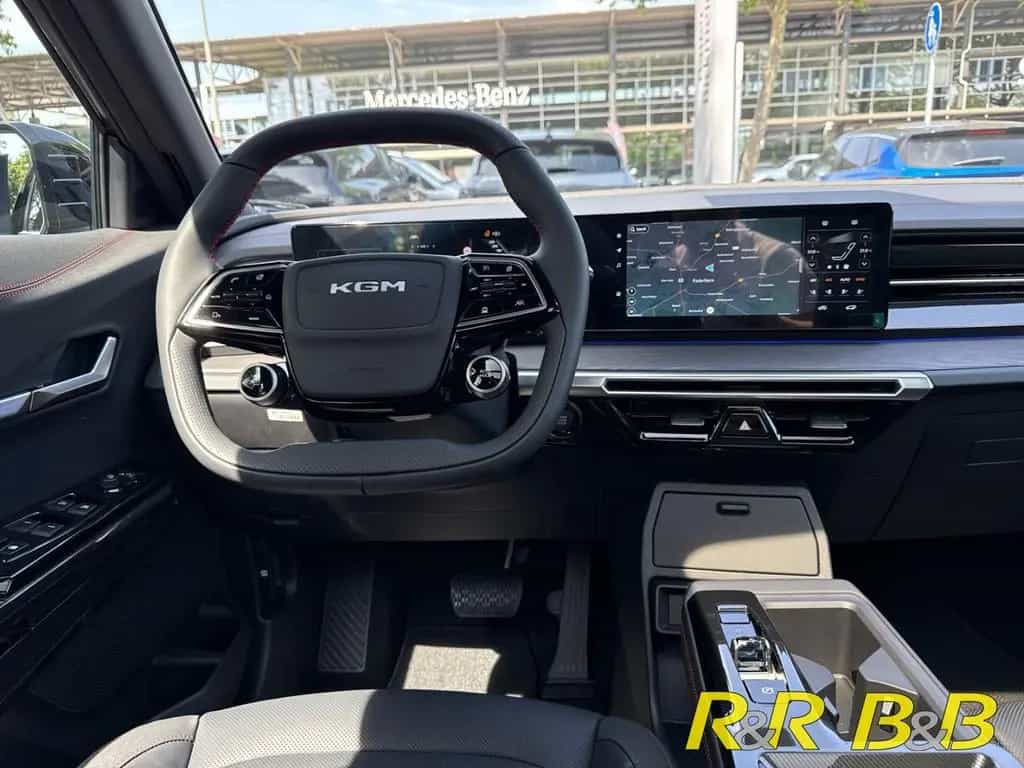 KGM Actyon Lux 1.5 GDI AT PANO+NAVI+SHZ+CARPLAY+KLIM 12/2025-photo-5