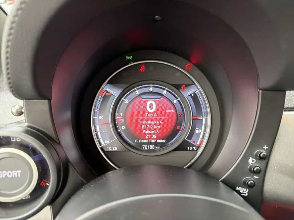 Abarth 595 Pista|AC|PDC|CarPlay|Bluetooth|Touchscreen 02/2019-photo-21