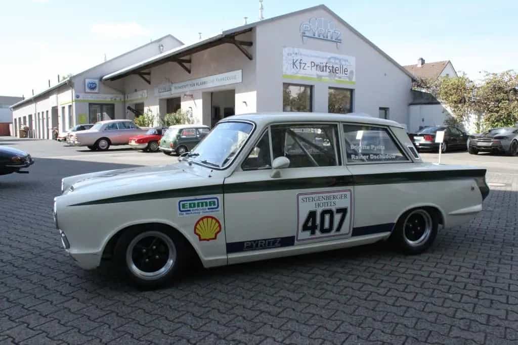 Lotus Cortina 07/1964-photo-3