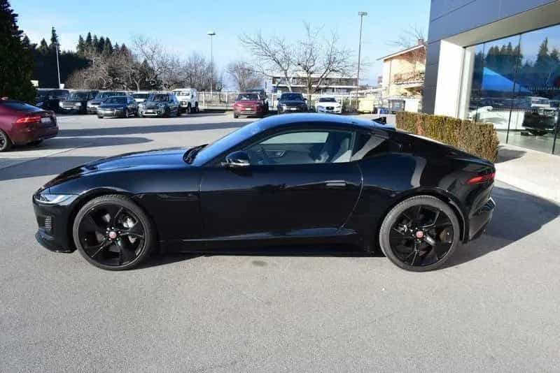 Jaguar F-Type 2.0 aut. Coupé R-Dynamic BLACK 01/2022-photo-3