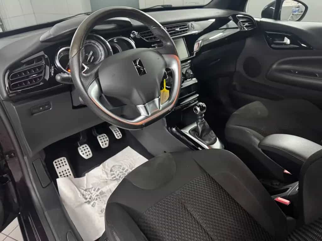 Citroën DS3 SportChic *Navi|Kamera|Tempomat* 06/2016-photo-8