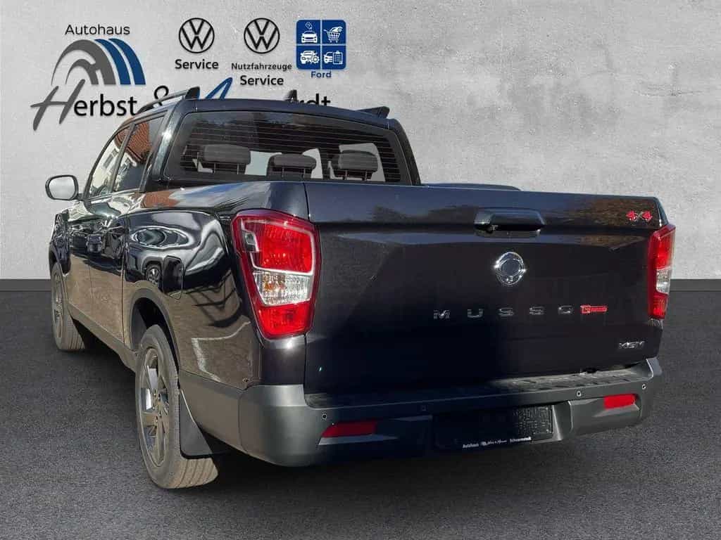 KGM Musso Grand 2.2 e-XDi 148kW AWD Black null-photo-1