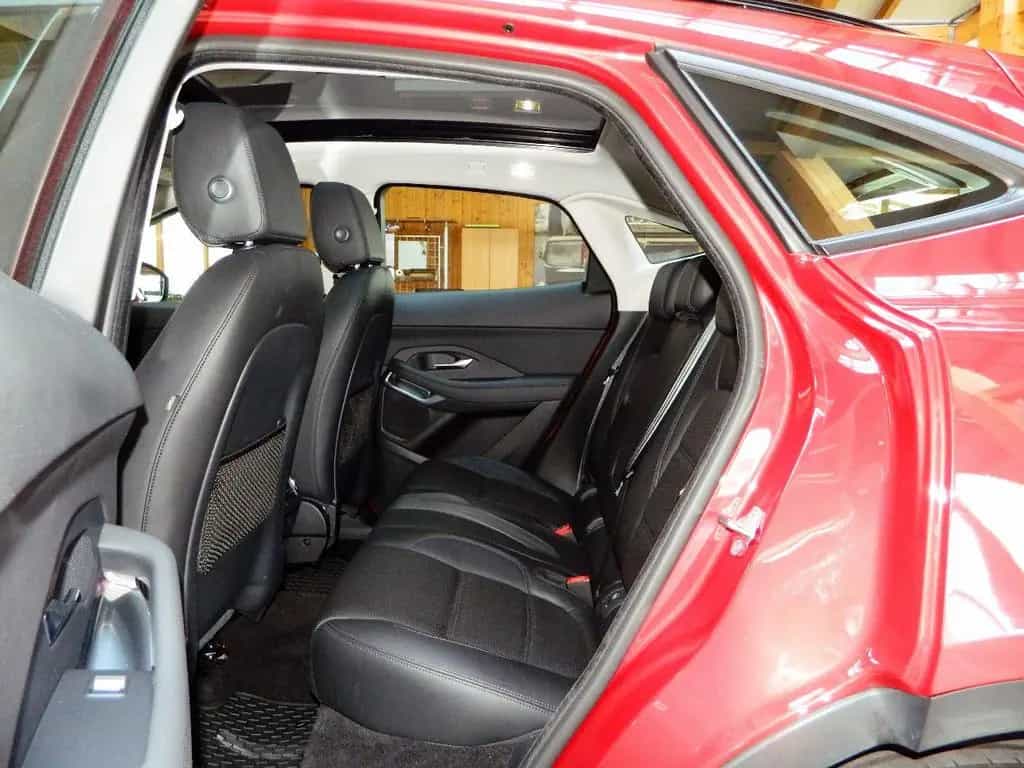 Jaguar E-Pace D240 AWD 9G Autom/Leder/LED/Navi/AHK/Pano 02/2019-photo-10