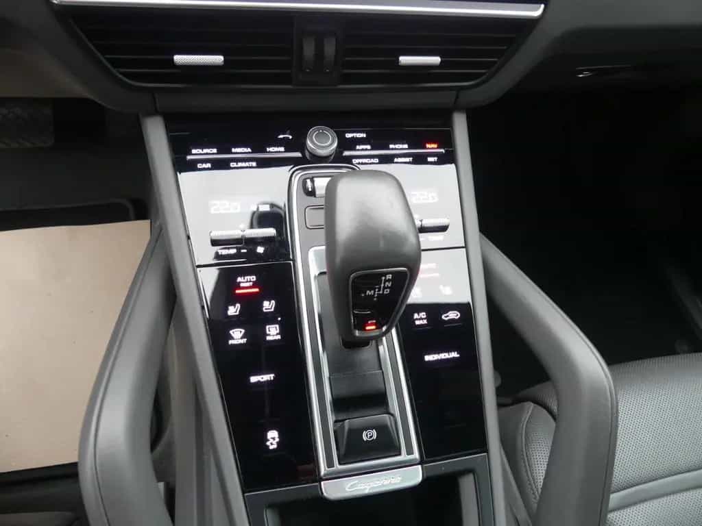 Porsche Cayenne 2. Hd., Pano., Approved 03.27. PERFEKT 01/2021-photo-21