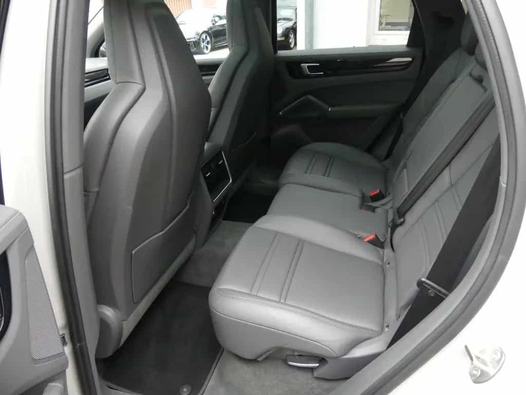 Porsche Cayenne 2. Hd., Pano., Approved 03.27. PERFEKT 01/2021-photo-26