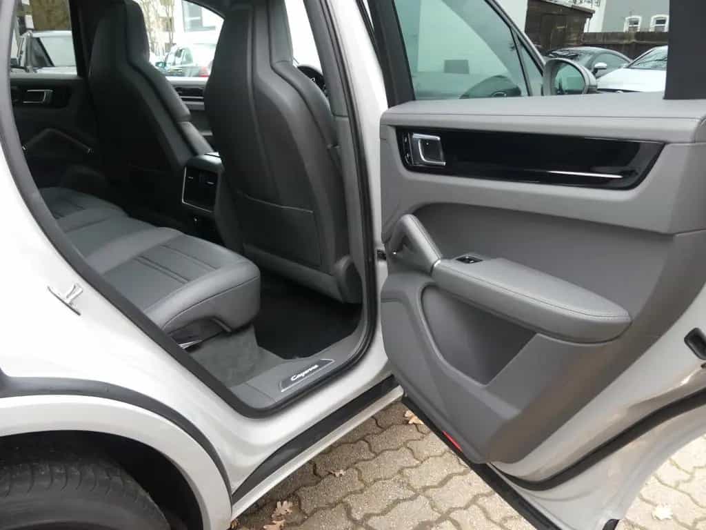 Porsche Cayenne 2. Hd., Pano., Approved 03.27. PERFEKT 01/2021-photo-34