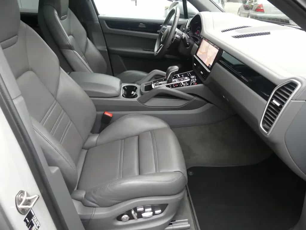 Porsche Cayenne 2. Hd., Pano., Approved 03.27. PERFEKT 01/2021-photo-40