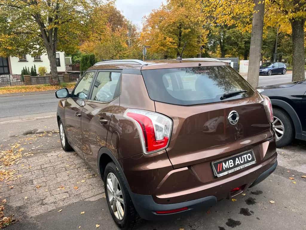 Ssangyong Tivoli 1.6 e-XGi 160  2WDKLIMATRONIC EURO/6 03/2015-photo-7