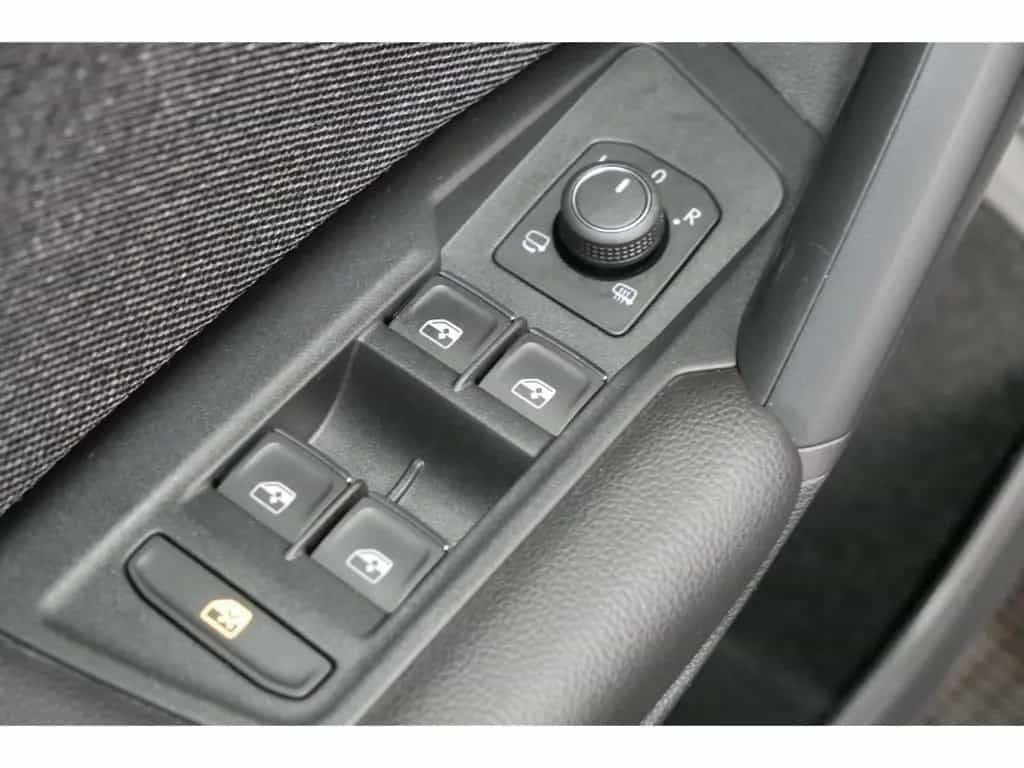 Seat Tarraco Xcellence 1.5 TSI LED+Kamera+7-Sitze+19' 09/2021-photo-16
