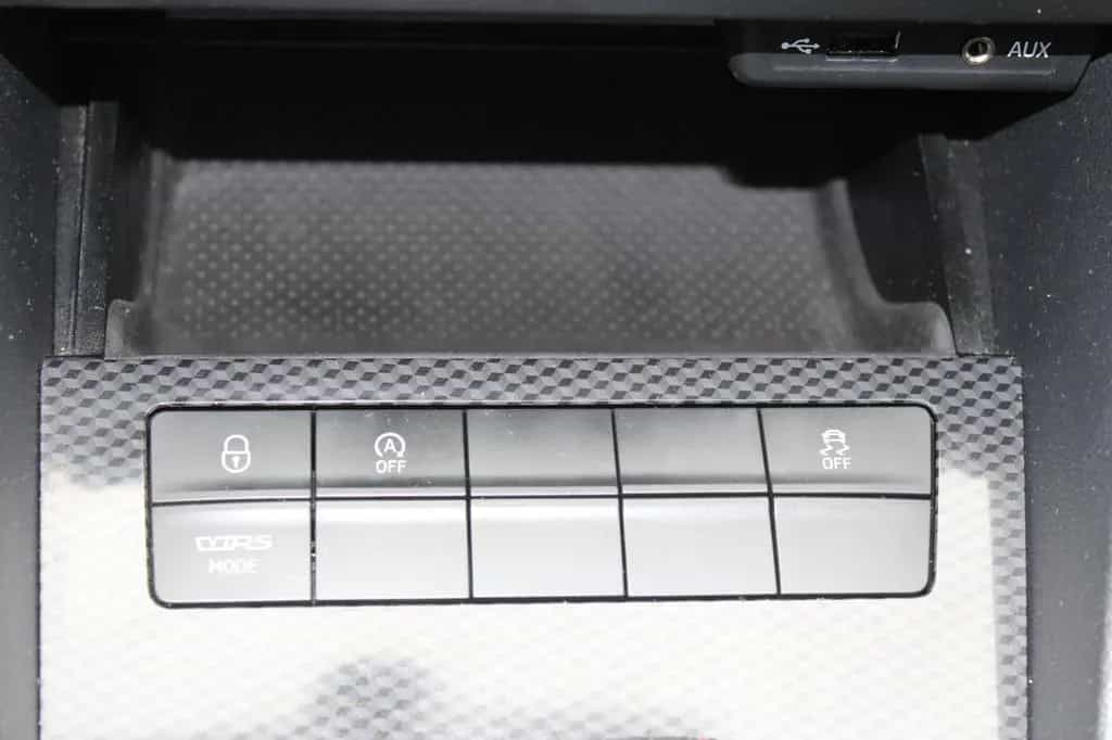 Skoda Octavia 2.0l Combi RS 07/2016-photo-12