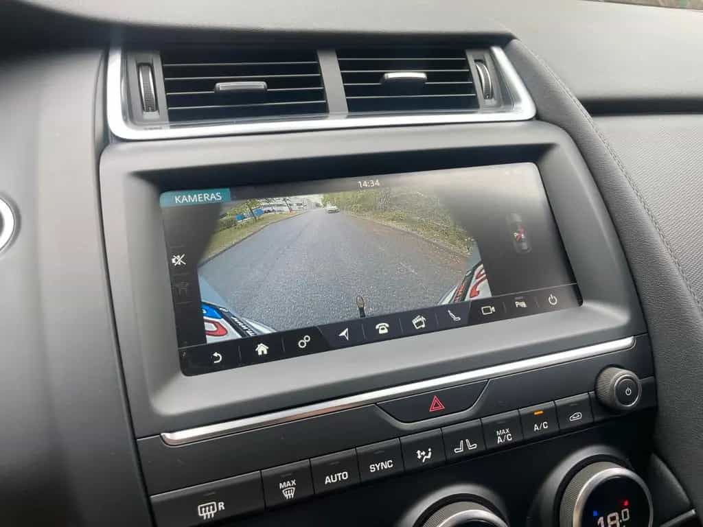 Jaguar E-Pace 2.0d AWD Automatik 09/2018-photo-13