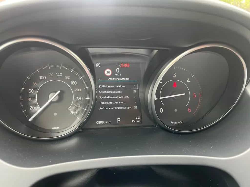 Jaguar E-Pace 2.0d AWD Automatik 09/2018-photo-14