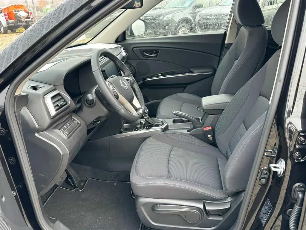 KGM Tivoli 1.5 T-GDI A/T Essential (Nomad) null-photo-8
