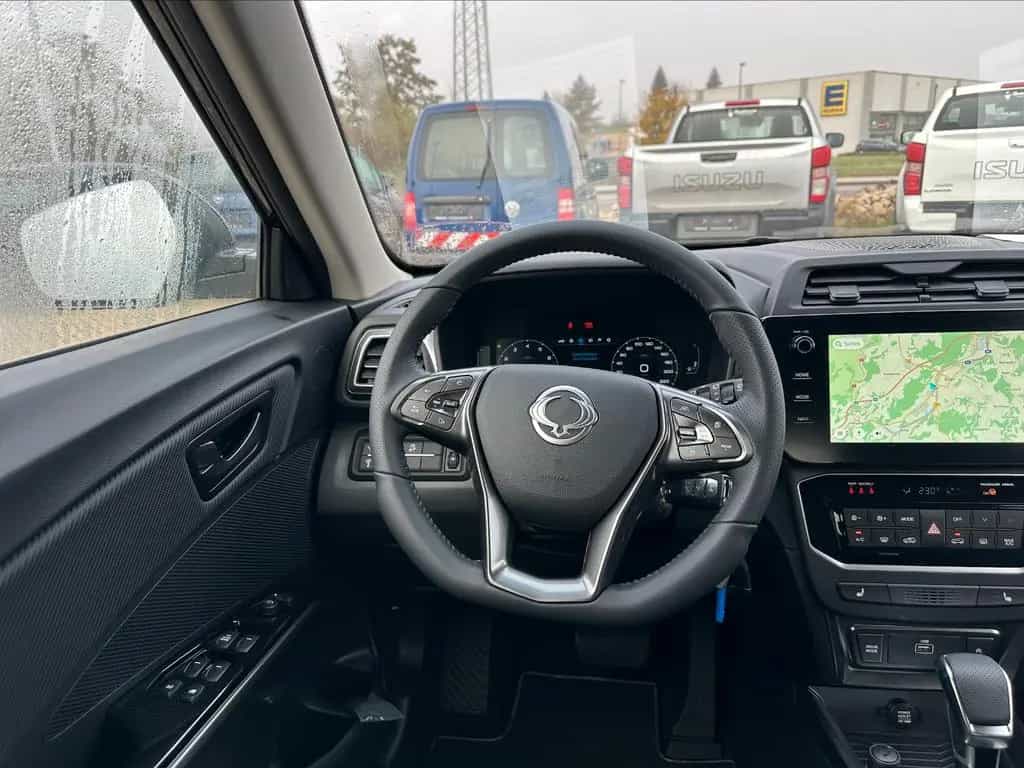 KGM Tivoli 1.5 T-GDI A/T Essential (Nomad) null-photo-13