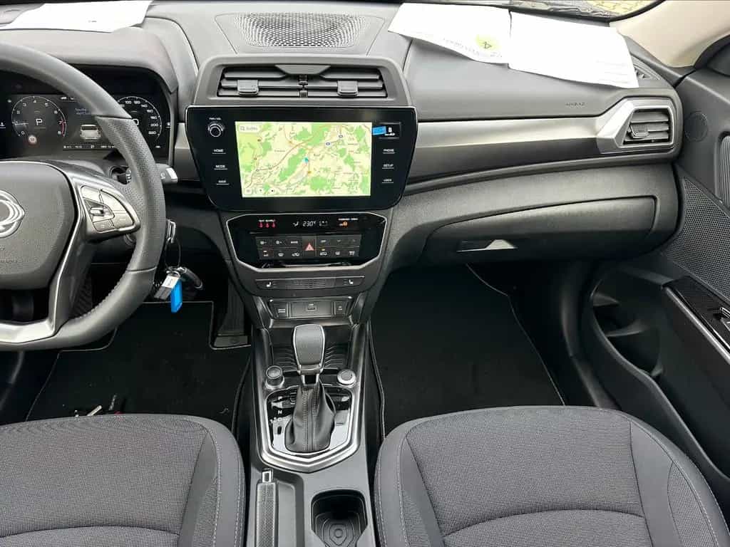KGM Tivoli 1.5 T-GDI A/T Essential (Nomad) null-photo-16