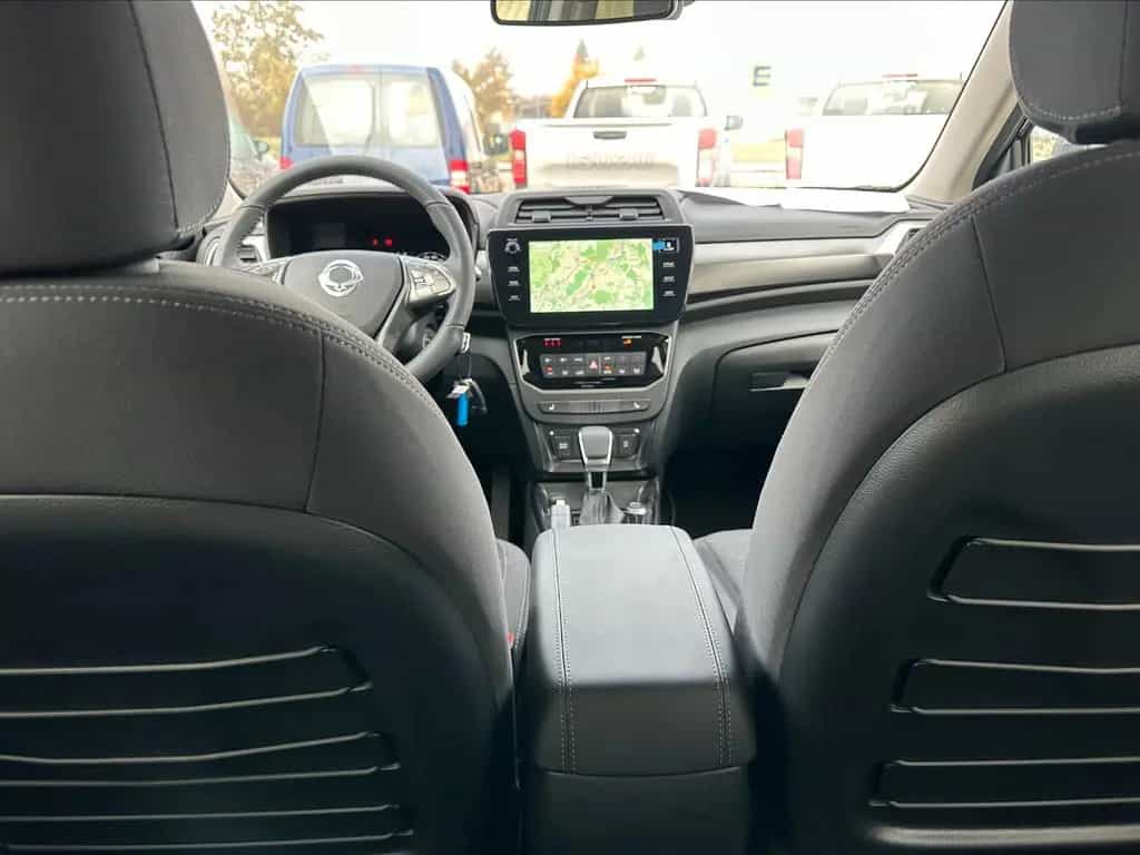 KGM Tivoli 1.5 T-GDI A/T Essential (Nomad) null-photo-17