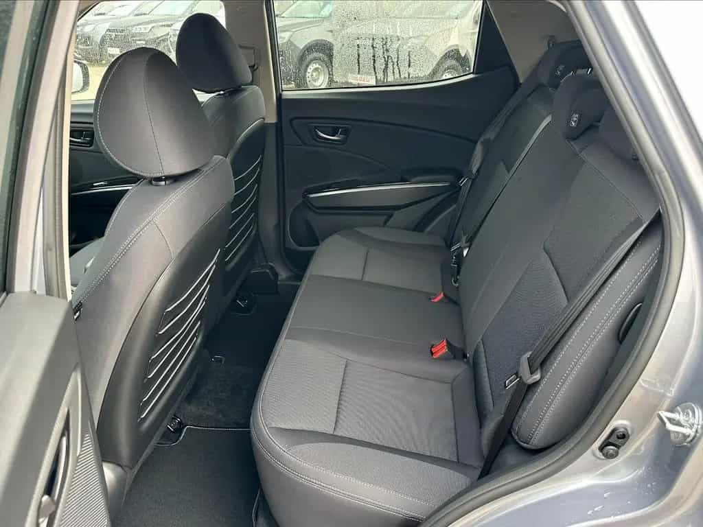 KGM Tivoli 1.5 T-GDI A/T Essential (Nomad) 03/2026-photo-12