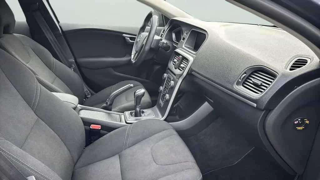 Volvo V40 Kinetic*2.Hand*SHZ*PDC*Temp.*HU/AU 07/27 04/2018-photo-20