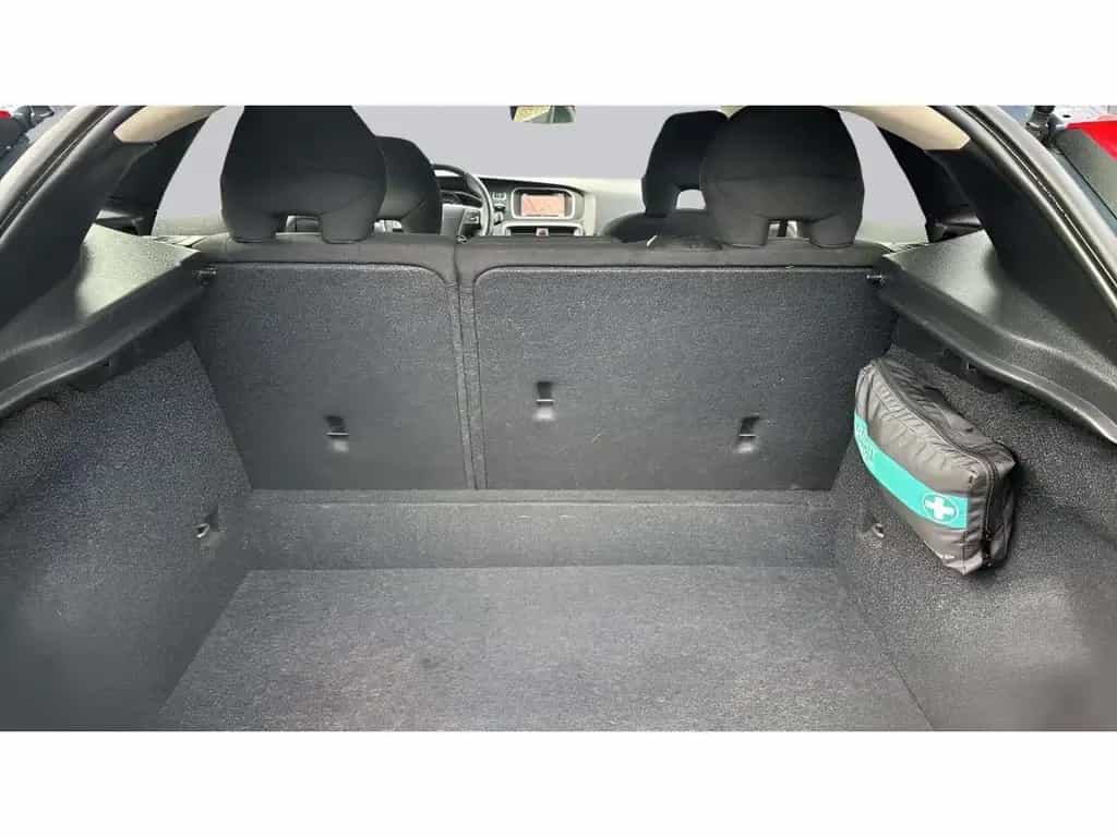 Volvo V40 Kinetic*2.Hand*SHZ*PDC*Temp.*HU/AU 07/27 04/2018-photo-23