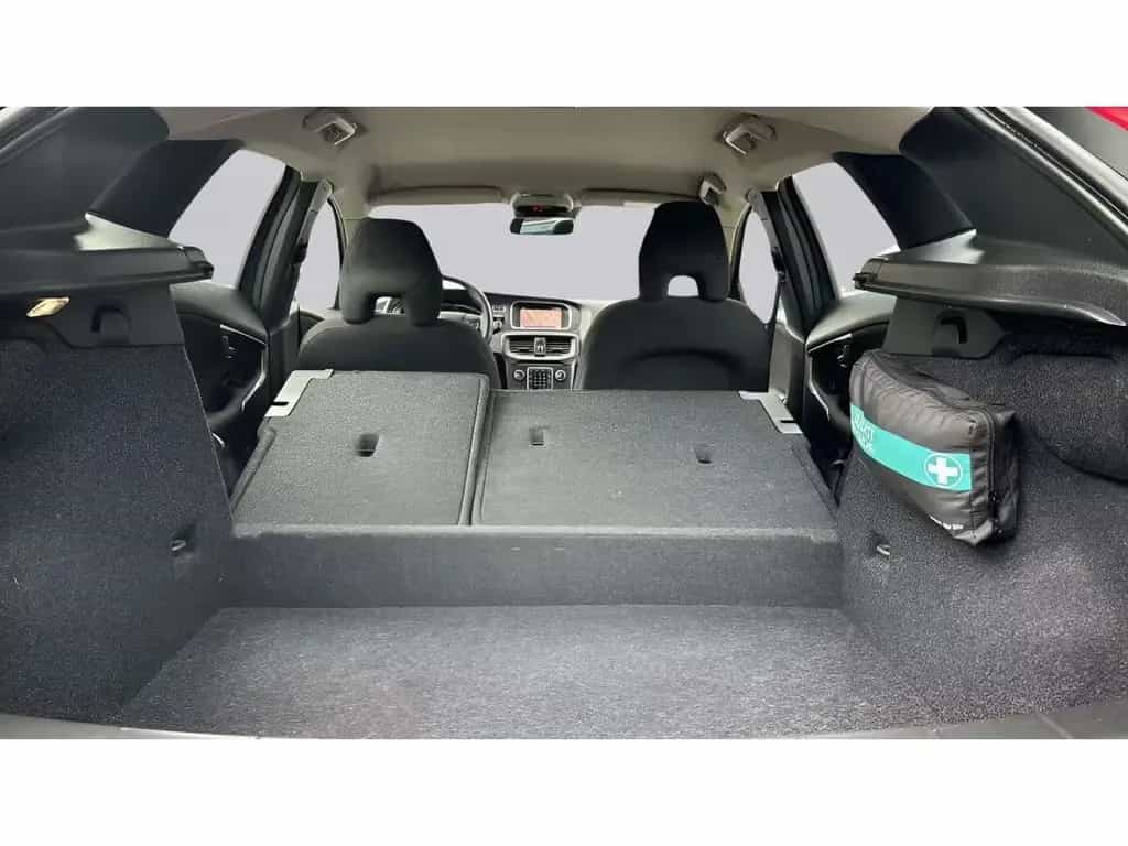 Volvo V40 Kinetic*2.Hand*SHZ*PDC*Temp.*HU/AU 07/27 04/2018-photo-24