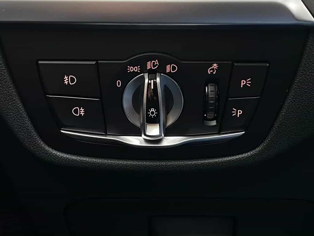 BMW X3 M40 i LED Pano Leder Kamera Navi DAB HiFi 06/2021-photo-25