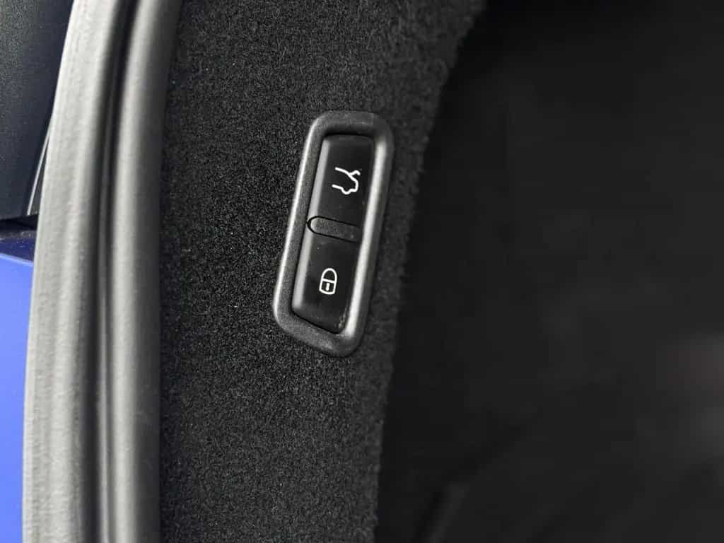 Maserati Levante 3.8 V8 Trofeo ONE OF 100  Launch Edition 04/2020-photo-12