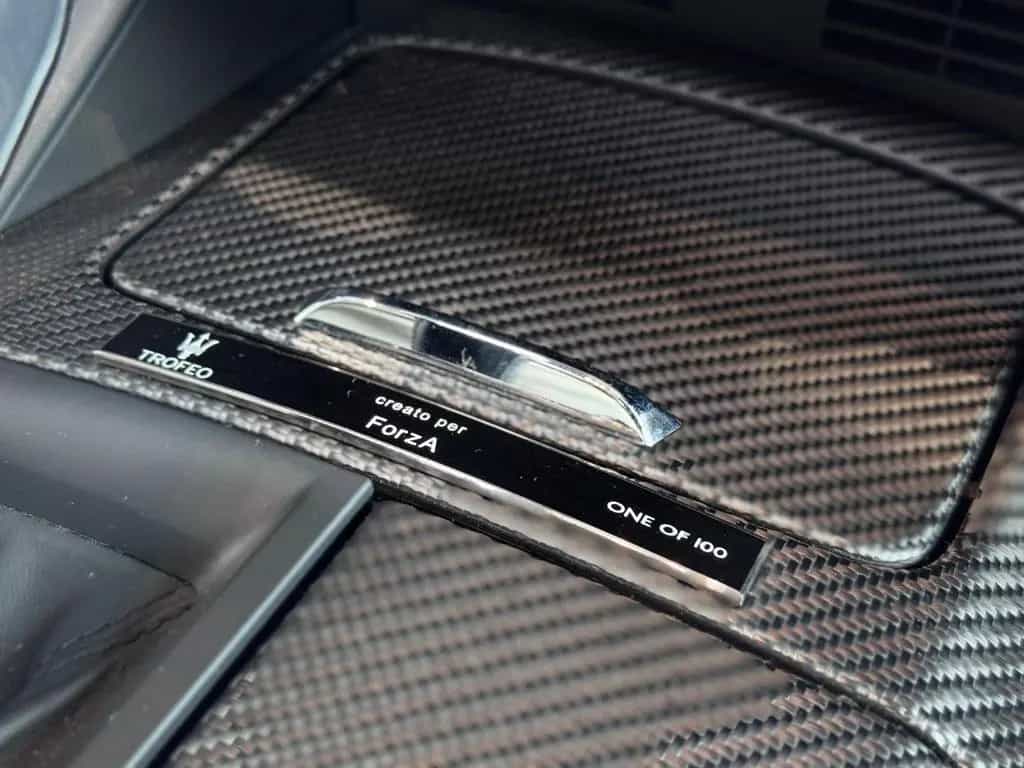 Maserati Levante 3.8 V8 Trofeo ONE OF 100  Launch Edition 04/2020-photo-16