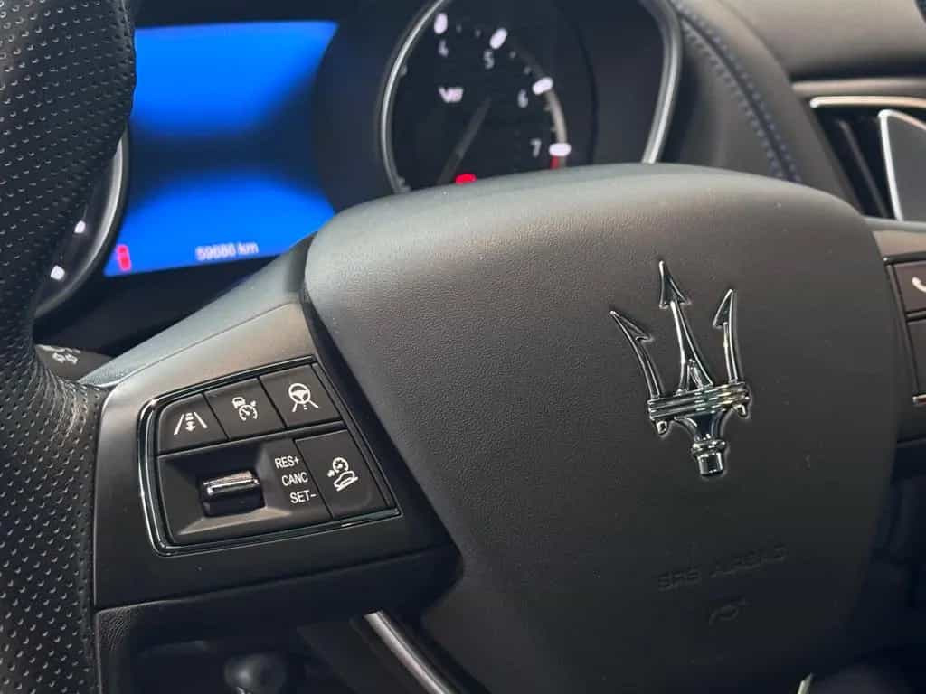 Maserati Levante 3.8 V8 Trofeo ONE OF 100  Launch Edition 04/2020-photo-20