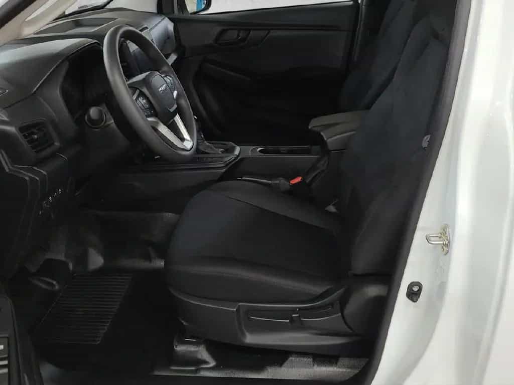 Isuzu D-Max Single Cab 2WD L 1.9D 120KW AT+NSW+KLIMA+ null-photo-8