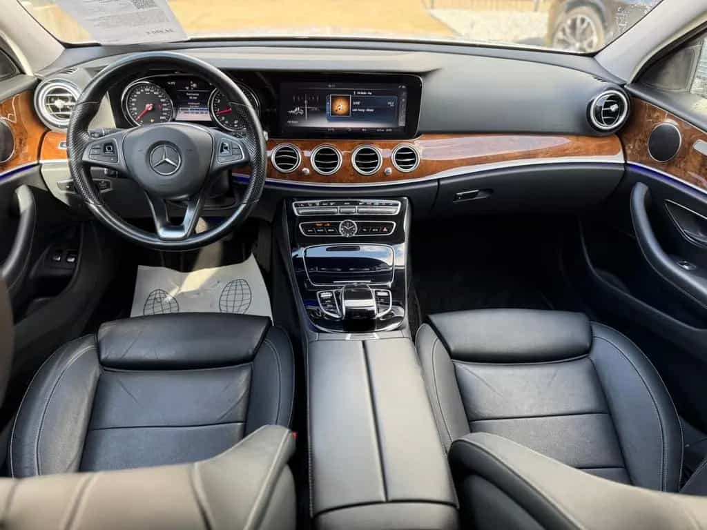 Mercedes-Benz E-Class 200 Lim 9G-Tronic Avantgarde I 360 I Multibeam 06/2016-photo-17
