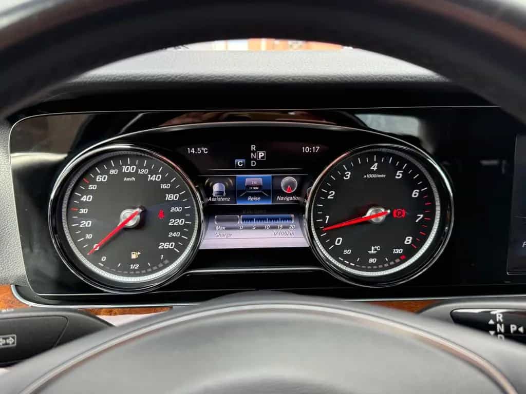 Mercedes-Benz E-Class 200 Lim 9G-Tronic Avantgarde I 360 I Multibeam 06/2016-photo-22