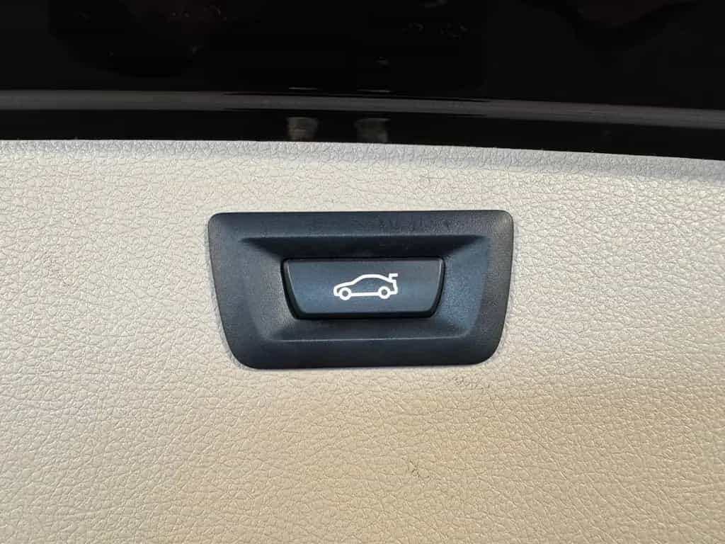 BMW 320 Touring*LUXURY*LEDER-SHZ-PDC-LED-BLUETOOTH 12/2018-photo-15