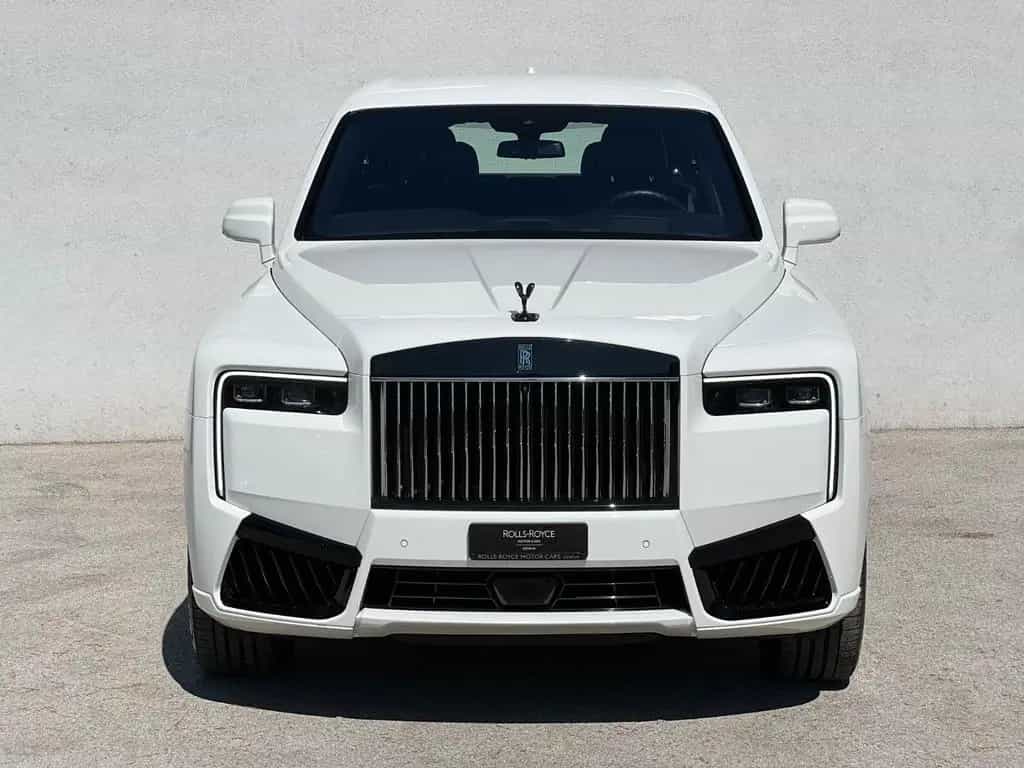 Rolls-Royce Cullinan Black Badge Série II 01/2025-photo-4