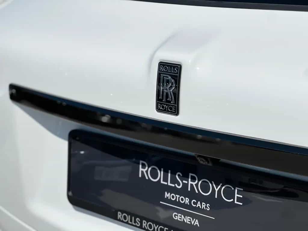 Rolls-Royce Cullinan Black Badge Série II 01/2025-photo-7
